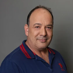 ΑΚΗΣ ΑΓΓΕΛΑΚΗΣ